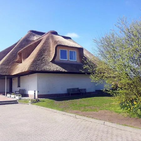 Haus-duewelswarft-whg-delphin 아파트 *
