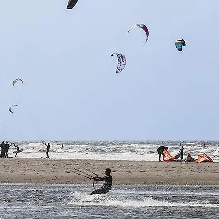 Haus-duewelswarft-whg-delphin * Sankt Peter-Ording
